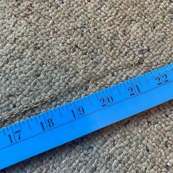 VTG Costume Jewelry Mint Green Lucite Necklace Gold Tone Chain Adjustable Party - Picture 2 of 8